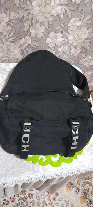 Продам рюкзаки школьные