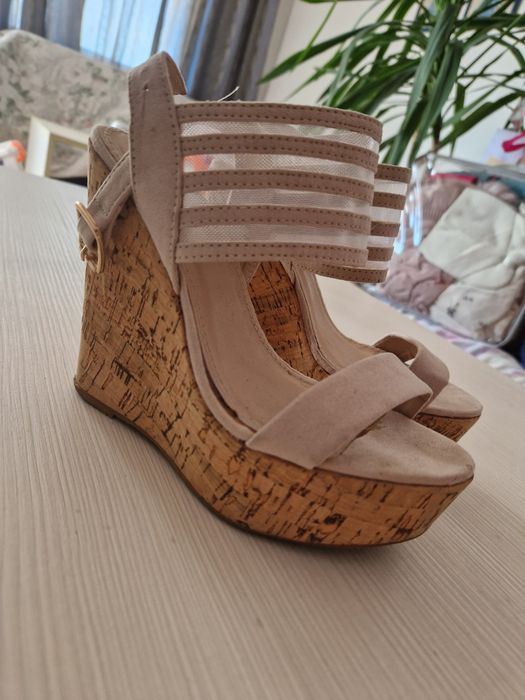 Официални дамски обувки