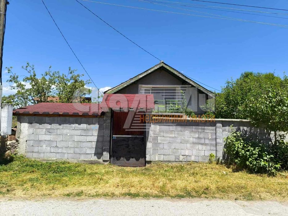 Продава се Къща в с. Караполци, Област София-област - 74 кв.м за 768 €/кв.м - Снимка #4