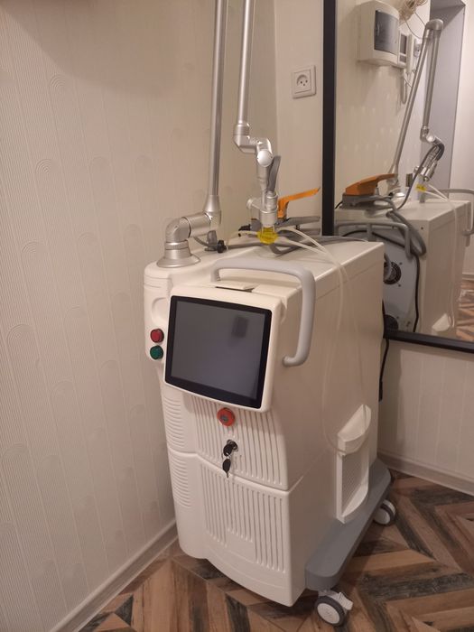 Продам Фракционный лазер СО 2