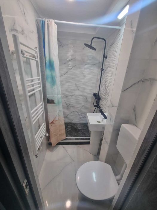Vand Apartament 2 camere