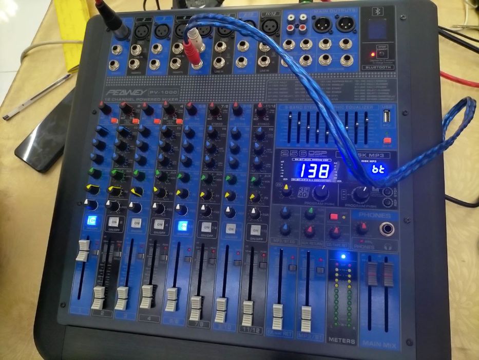 Продам микшерный пульт и колонка .