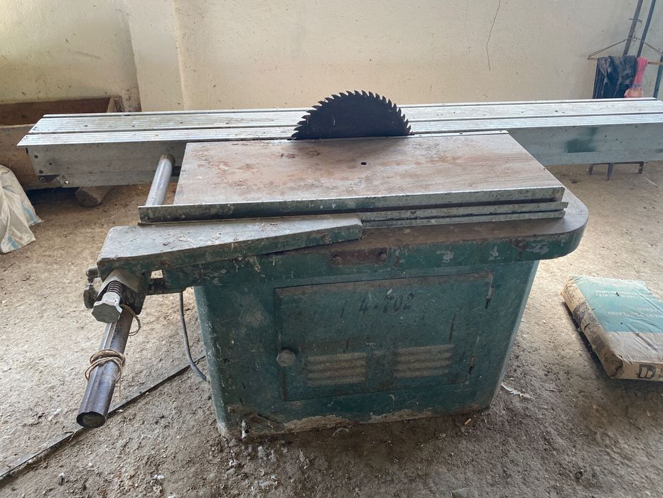 Vand utilaje industriale SH pentru prelucrarea lemnului