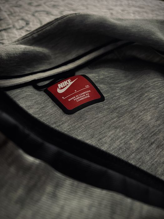 Nike tech fleece много рядък!