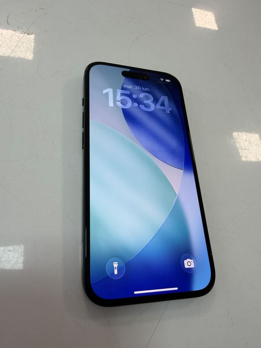 Vand Iphoke 15 128GB