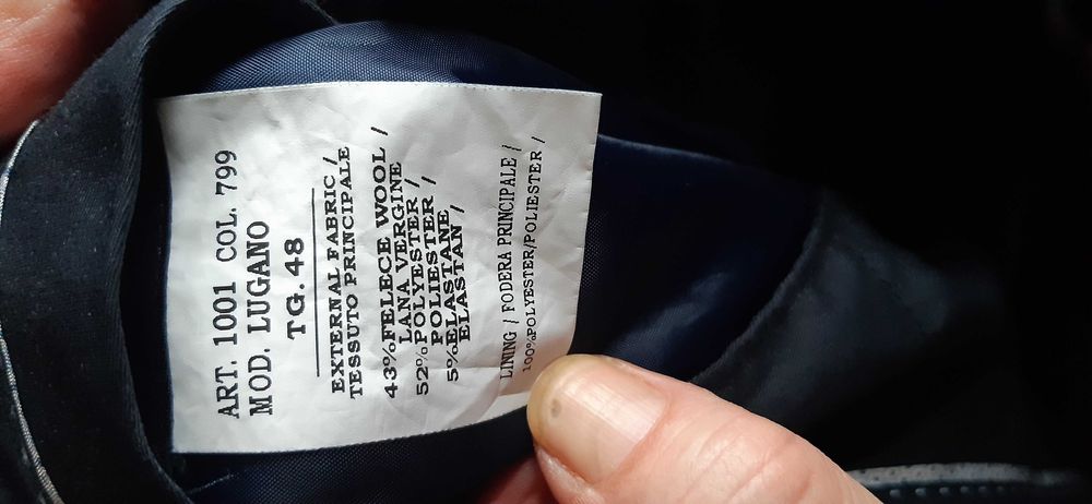 Чисто Нов Официален едноредов мъжки костюм марка ReNe 77