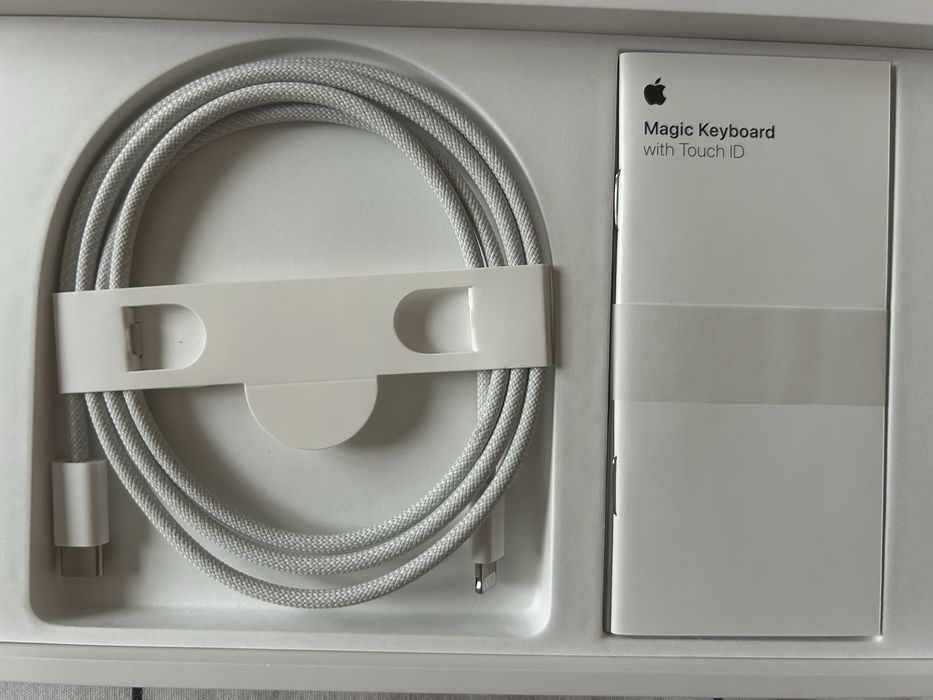 Tastatura Apple Magic Keyboard with Touch ID (iStyle)