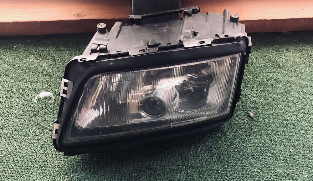 Фар ляв Audi A8 S8 модел 1994-1998г.  #515S