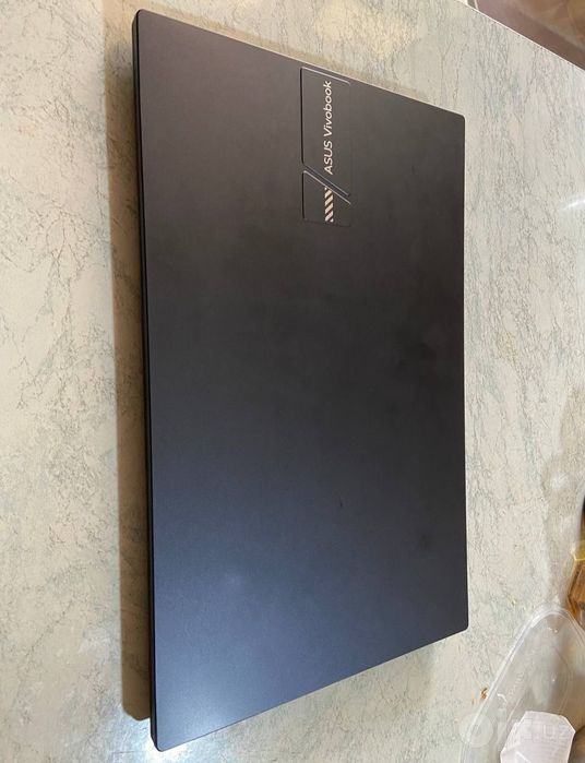 Noutbuk Asus vivobook