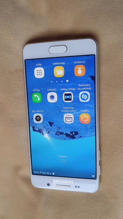 Vand Samsung A3 2016 ca nou
