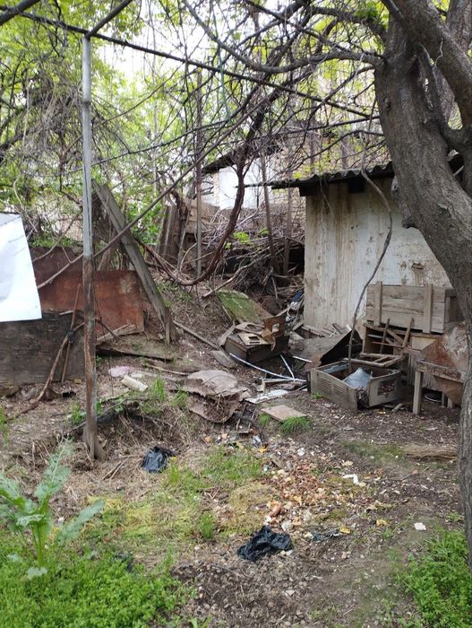 Продаю участок  старый дом