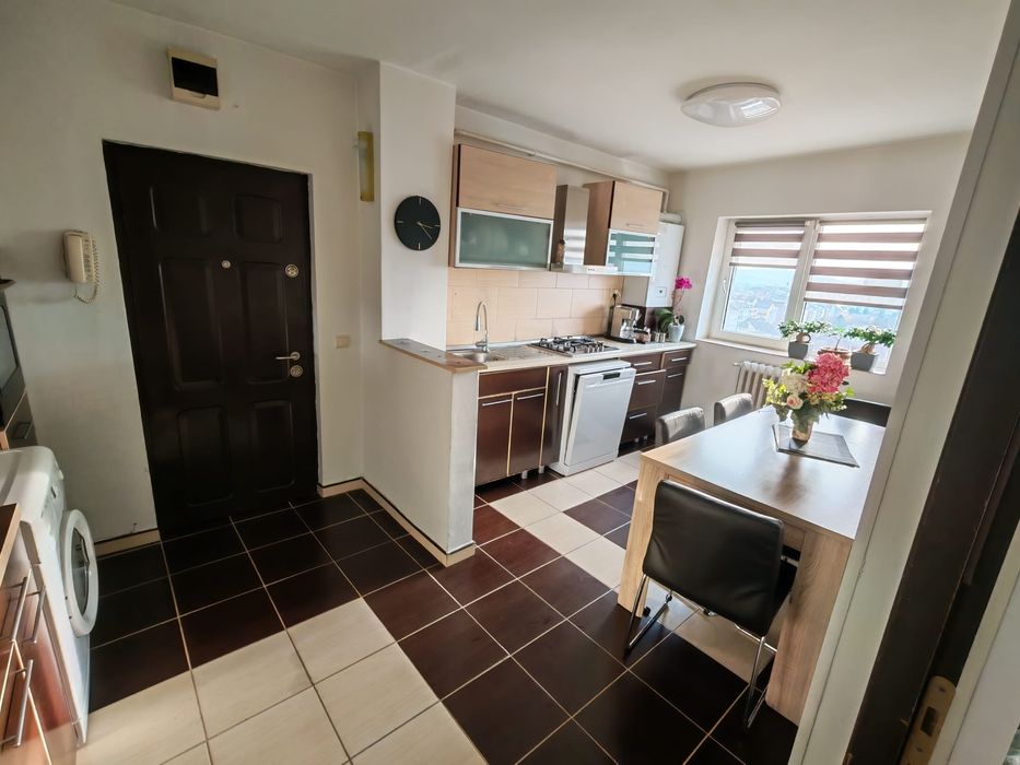 Apartament 3 camere zona Han