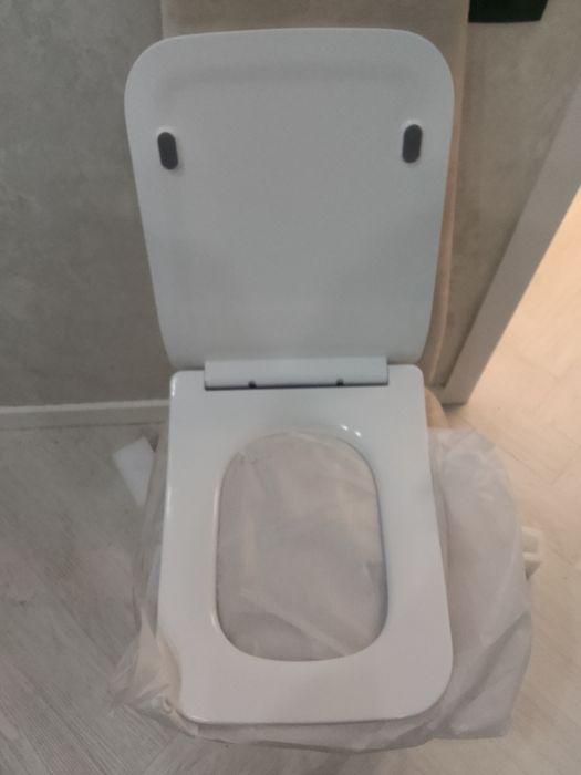 Стульчак для унитаза подходит к инсталляции