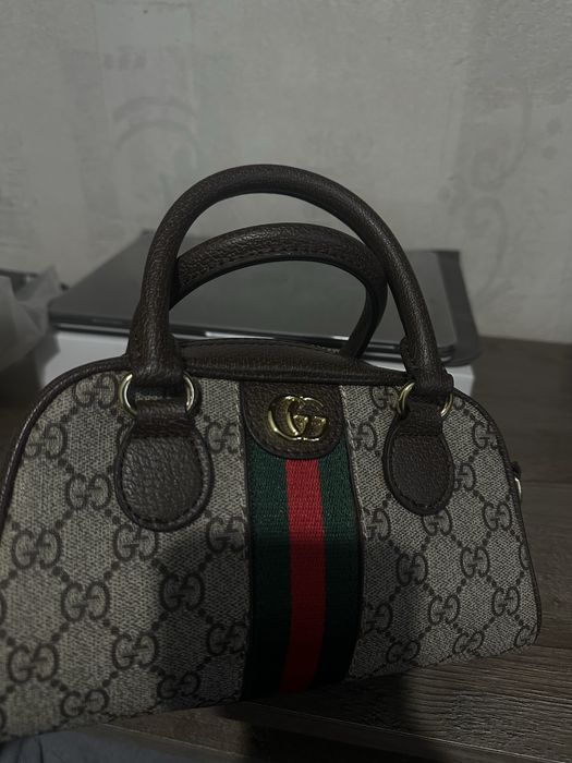 Продам сумочку ,состояние отличное