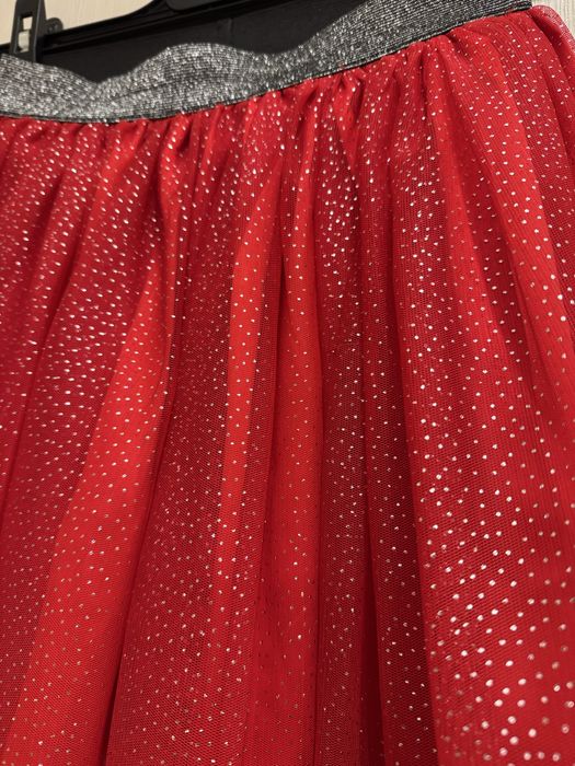 Празнична пола 11-12г