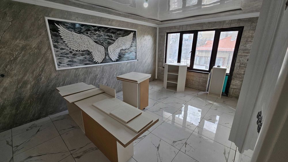 1289-Продава се тристаен разширен апартамент в центъра на града!