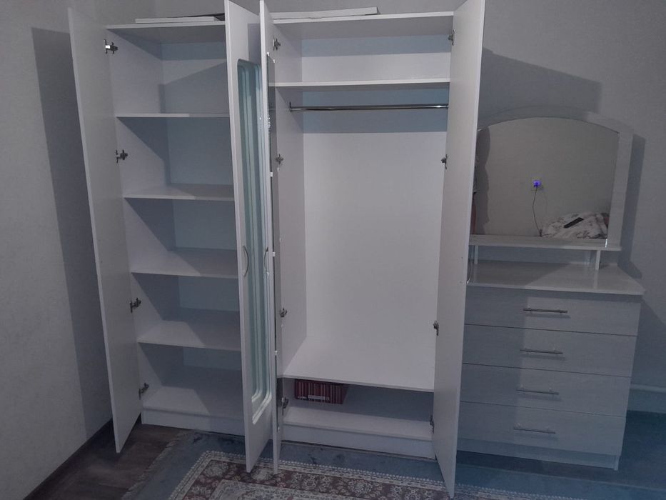 Срочно сатылады новый болып тұр