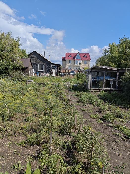 Продам дом с большим участком