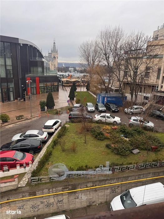 Apartament 4 camere | Centru – Palas | Spațios | Zonă ultracentrală — fotografia 1