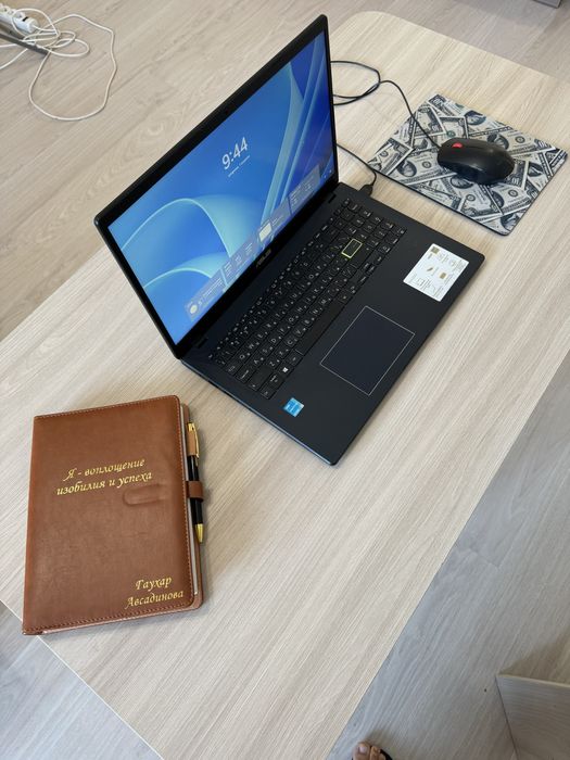 Продам ноутбук Asus E510