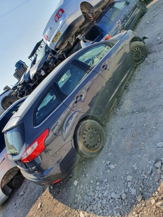 Ford focus mk3 AN 2013 MOTOR EURO 5 Dezmembrez/Dezmembram