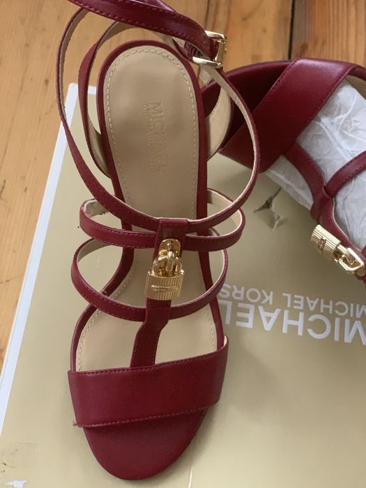 Сандали елегантни Michael Kors