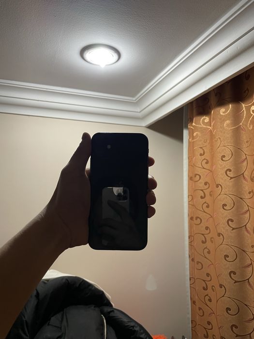 Iphone 11 128gb ideal