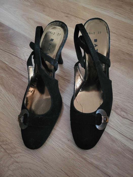 Обувки естесвен велур