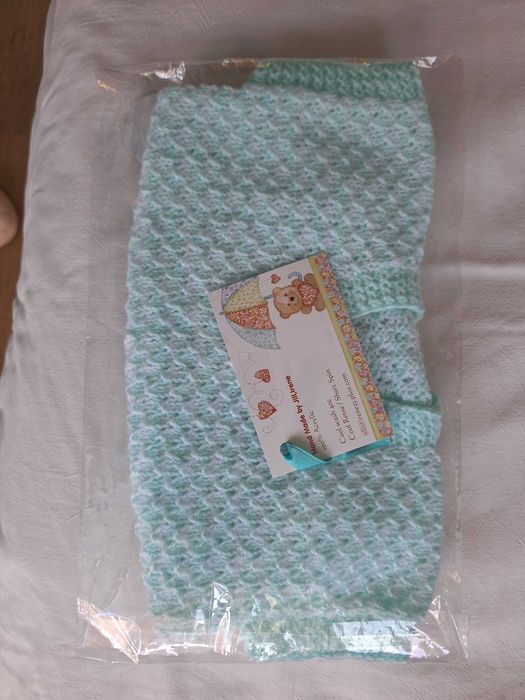 Ново английско пуловерче