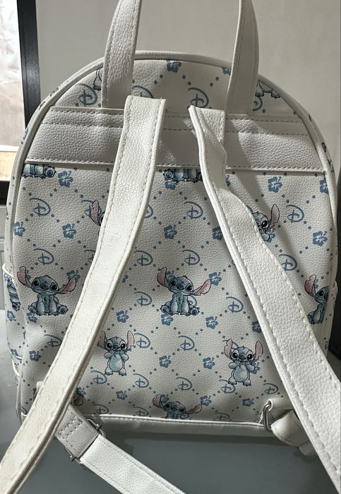 Rucsac cu Stitch