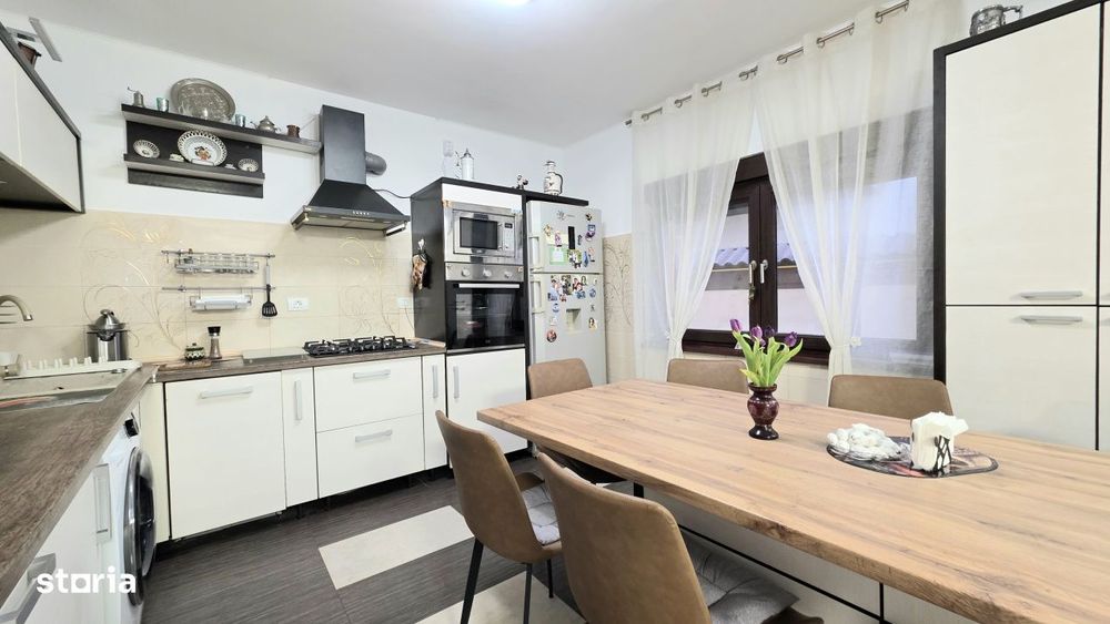 Vila P+1 Mamaia Nord | Doar 5 min de plaja | 243mp utili | Garaj