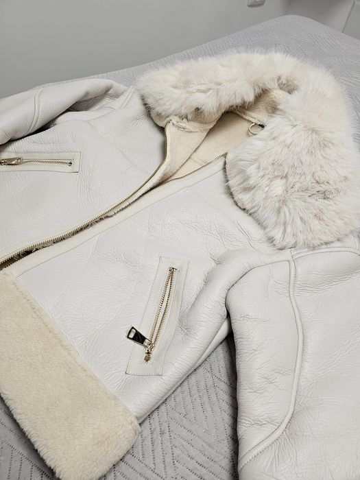 Пухено яке с яка