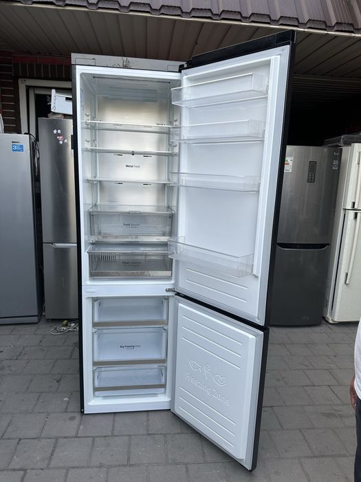 LG  холодильник  40 к до 150 к