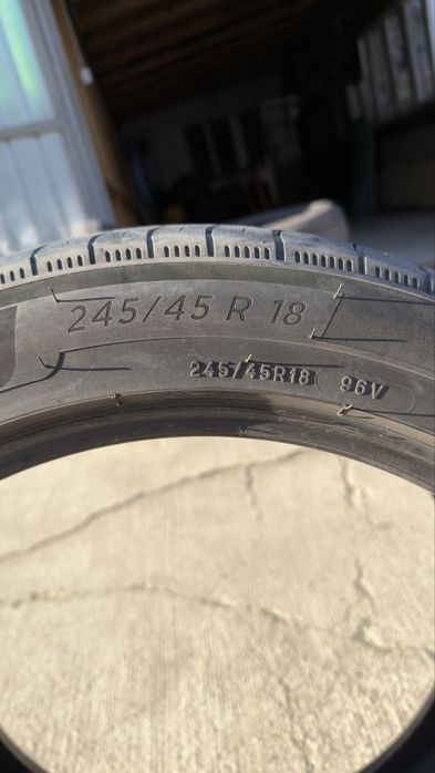 Anvelope MICHELIN R18