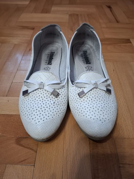 Дамски удобни обувки