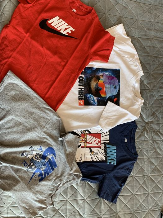 Детски тениски Nike размер L