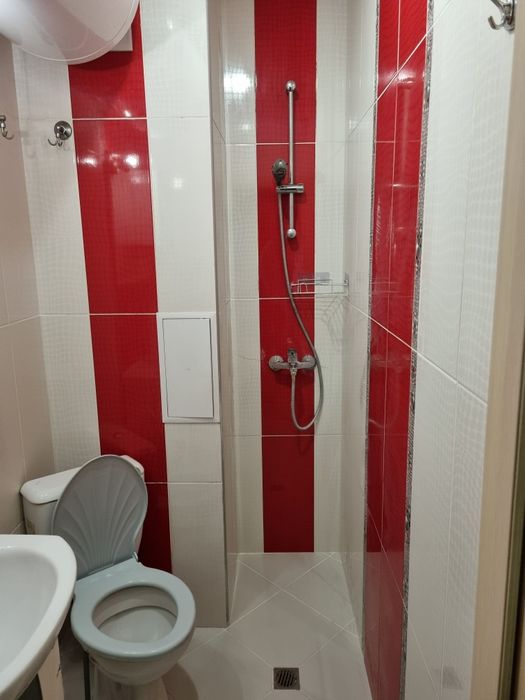 Дава се под наем Тристаен апартамент в Варна, Зимно кино Тракия - 68 кв.м за 510 € - Снимка #8