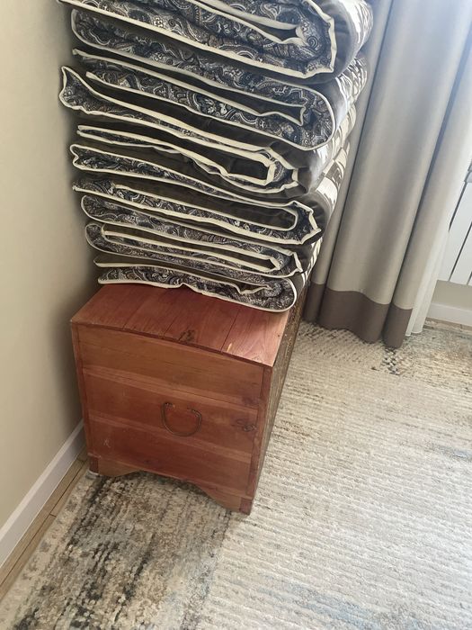 Қос сандық сатылады