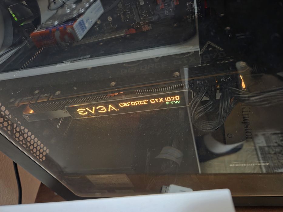 Видеокарта EVGA GTX 1070 FTW