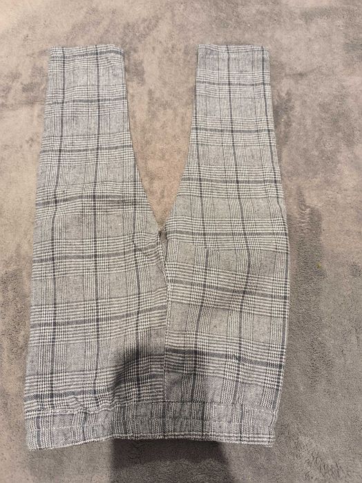 2. Бр. Нови Детски панталони - момче