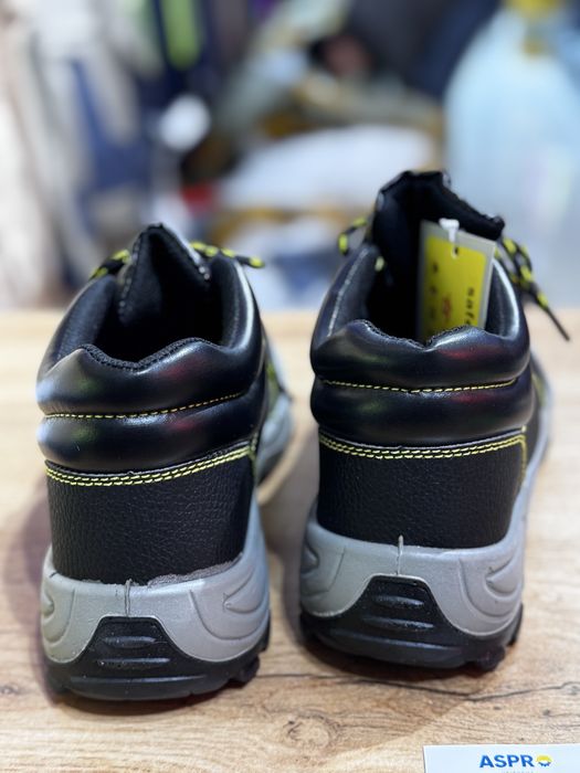 спец обувь  оптом  спец одежды