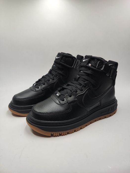 Nike Air Force 1 High Utility 2.0 Black
..
Mărimi disponibile:
38 (24