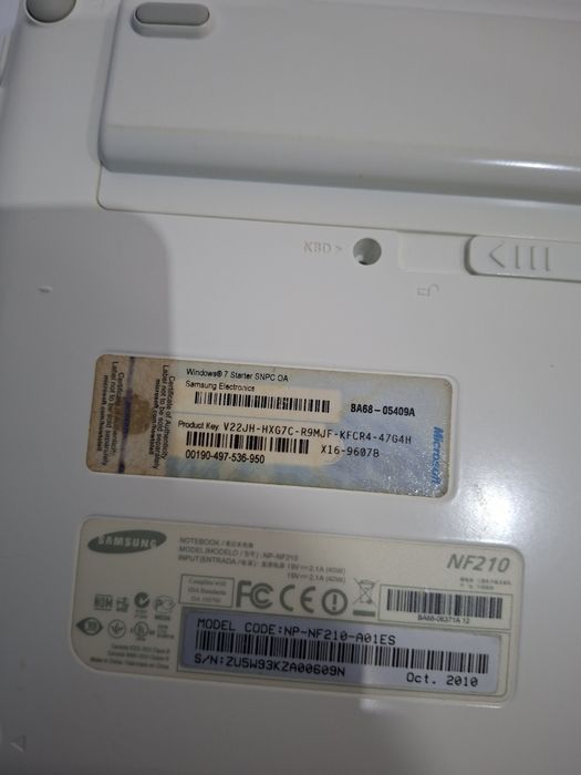 Vand leptop samsung