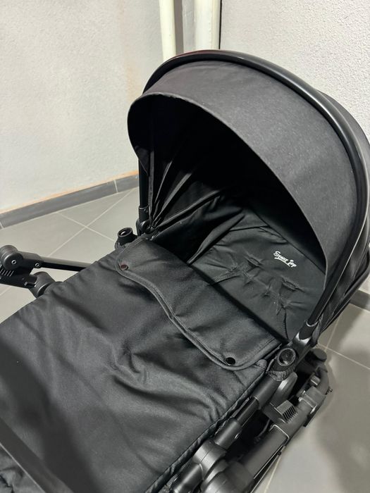 Продам   коляску