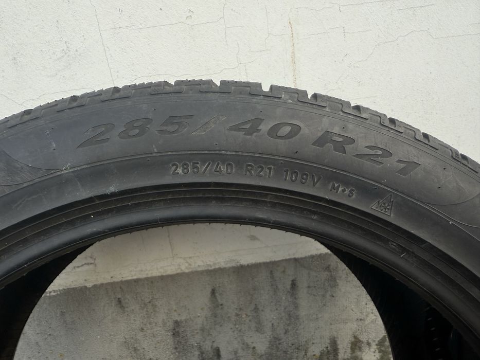 Set 4 anvelope iarna 285/40 R21