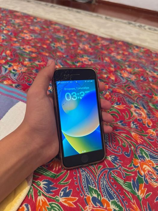 iphone 8 64gb.