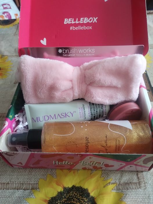 Лот от Bellebox и Кибрит