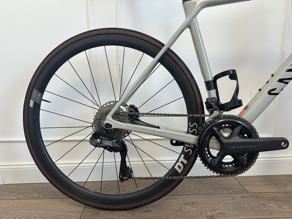 Cursiera Carbon Canyon Endurace CF SL 8 di2 Ultegra 12 speed an 2025