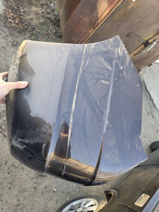 Продам бампер на кобальт