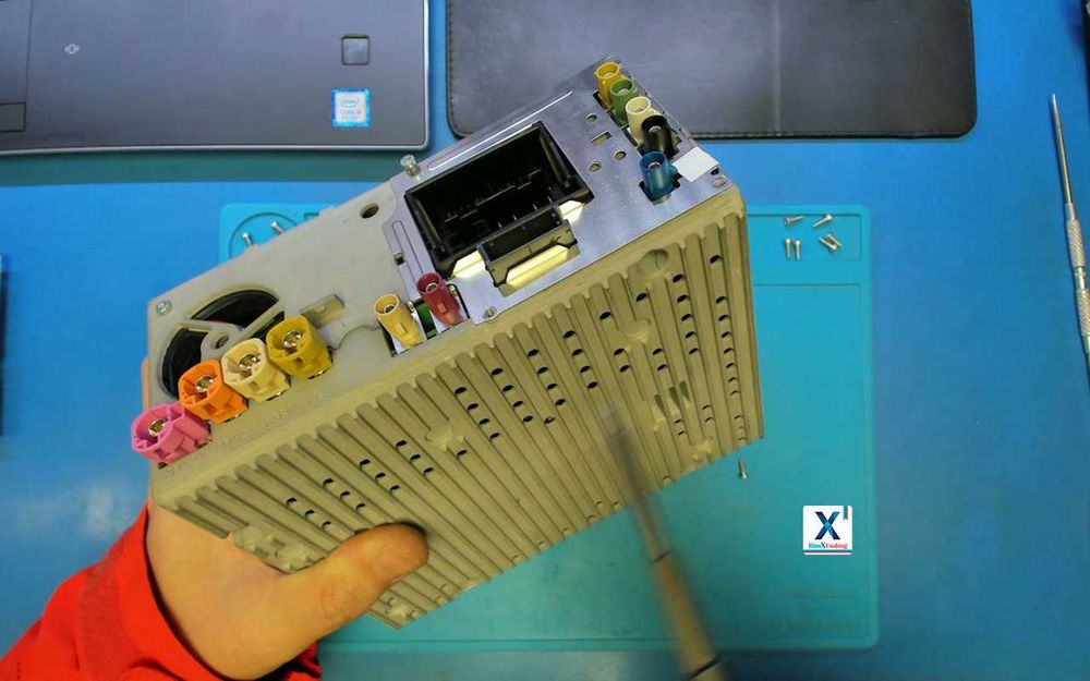Reparatii navigatii BMW schimbare hard disk